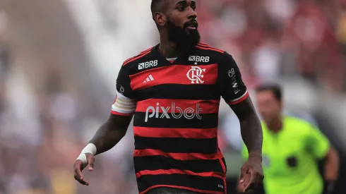 Gerson jogador do Flamengo durante partida contra o Corinthianspelo Campeonato Brasileiro Série A 2024. Foto: Ettore Chiereguini/AGIF
