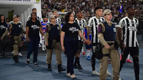 Atualmento o Botafogo é líder do Campeonato Brasileiro
