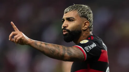 Além de Gabigol, outro ídolo do Flamengo pode pintar no Santos em 2025
