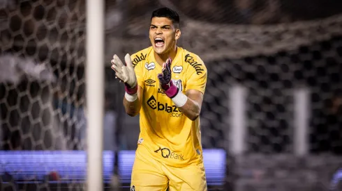 Brazão vive momento mágico no Santos e João Paulo aplaude 
