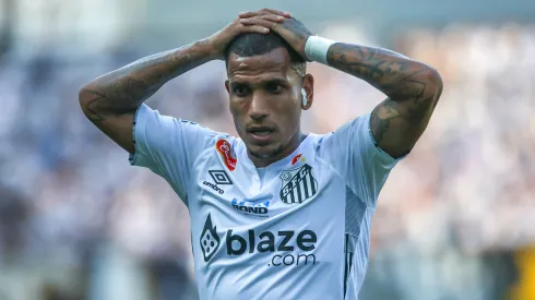 Otero não agradou à torcida contra o Coelho