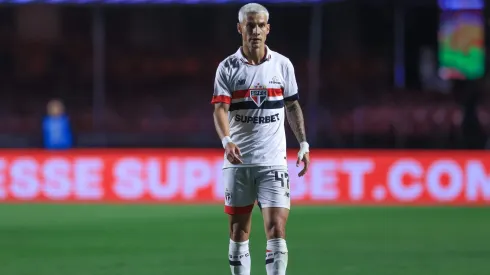 Ferreira se lesionou no clássico contra o Palmeiras