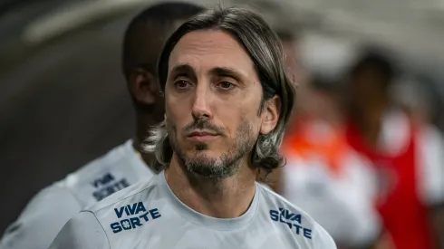 Luis Zubeldia técnico do São Paulo durante partida contra o Cruzeiro. Foto: Fernando Moreno/AGIF
