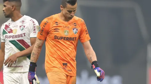 MG – BELO HORIZONTE – 25/09/2024 – COPA LIBERTADORES 2024, ATLETICO-MG X FLUMINENSE – Fabio jogador do Fluminense lamenta durante partida contra o Atletico-MG no estadio Arena MRV pelo campeonato Copa Libertadores 2024. Foto: Gilson Lobo/AGIF
