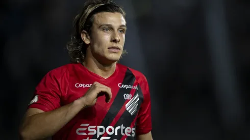 R$ 48 milhões, aprovação de Abel e mais: Canobbio no Palmeiras?