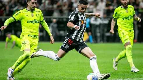 MG – BELO HORIZONTE – 17/06/2024 – BRASILEIRO A 2024, ATLETICO-MG X PALMEIRAS – Paulinho jogador do Atletico-MG durante partida contra o Palmeiras no estadio Arena MRV pelo campeonato Brasileiro A 2024. Foto: Fernando Moreno/AGIF
