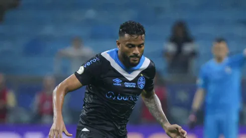 Reinaldo irrita torcida do Grêmio
