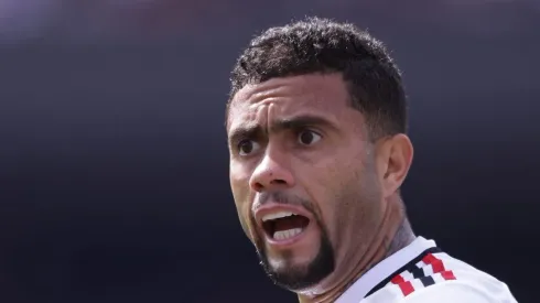 Wellington Rato, jogador do SPFC, é criticado na web.