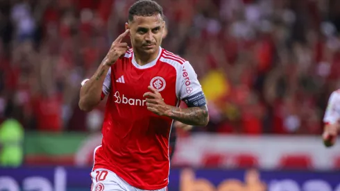 Alan Patrick jogador do Internacional comemora seu gol durante partida contra o Vitória no Brasileirão Série A. Foto: Maxi Franzoi/AGIF
