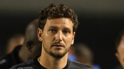 Elano durante jogo do Peixe no Pacaembu, em São Paulo.
