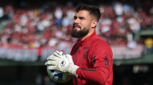 Goleiro volta a ficar no banco de reservas. Robson Mafra/AGIF.