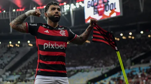 Gabigol jogador do Flamengo comemora gol anulado pelo VAR durante partida contra o Corinthians. Foto: Thiago Ribeiro/AGIF
