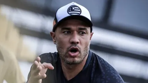 Roger em treino pelo Athletic. Foto: Reprodução Instagram.