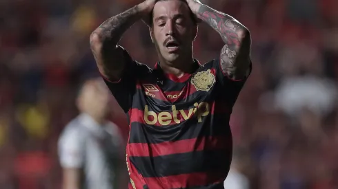 Fabricio Dominguez, do Sport, durante derrota para o Operário na Ilha do Retiro (Foto: Rafael Vieira/AGIF)