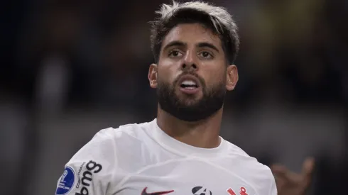 Corinthians não teve só Yuri Alberto punido.
