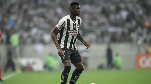 Luiz Henrique em ação em Botafogo x Criciúma 
