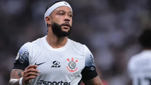 Memphis Depay virou assunto em Corinthians x Racing após fazer isso 
