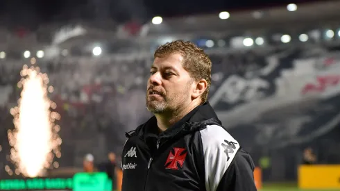 RJ – RIO DE JANEIRO – 05/10/2024 – BRASILEIRO A 2024, VASCO X JUVENTUDE – Rafael Paiva tecnico do Vasco durante partida contra o Juventude no estadio Sao Januario pelo campeonato Brasileiro A 2024.  Foto: Thiago Ribeiro/AGIF
