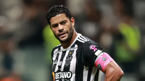 Hulk, atacante do Atlético-MG, se manifesta após polêmica em jogo contra Grêmio
