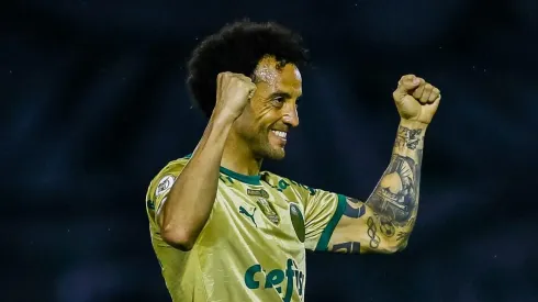 SP – CAMPINAS – 24/08/2024 – BRASILEIRO A 2024, PALMEIRAS X CUIABA – Felipe Anderson jogador do Palmeiras comemora seu gol durante partida contra o Cuiaba no estadio Brinco de Ouro pelo campeonato Brasileiro A 2024. Foto: Marco Miatelo/AGIF
