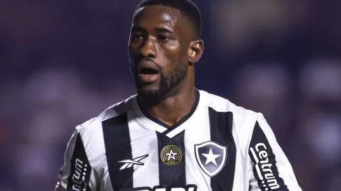 Bastos em ação pelo Botafogo
