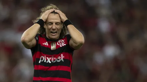 David Luiz jogador do Flamengo lamenta durante partida contra o Atlético-MG no Maracanã pelo Campeonato Brasileiro A 2024. Foto: Jorge Rodrigues/AGIF
