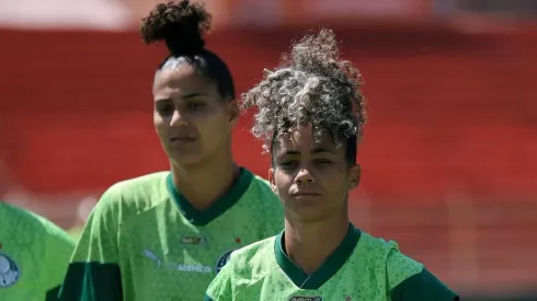 Ingryd, jogadora do Palmeiras durante treino com as companheiras com foco na final do Campeonato Paulista Feminino 
