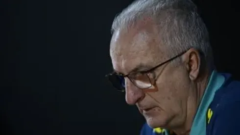 Dorival Júnior irrita a torcida do Palmeiras, que reage na internet