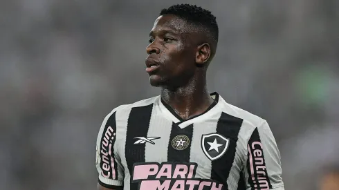 Luiz Henrique faz revelação e Botafogo toma decisão contra o Galo
