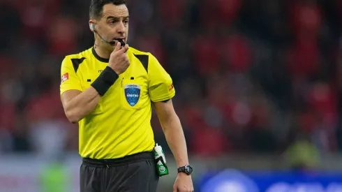 Beira-Rio Stadium Referee Esteban Ostojich URU, during the Bolivar and Internacional match, for the quarterfinals of the 2023 Copa Libertadores, at Beira-Rio Stadium, this Tuesday, 29. 30761 Max Peixoto / SPP PUBLICATIONxNOTxINxBRAxMEX Copyright: xMaxxPeixotox/xSPPx spp-en-MaPe-DSC_8573
