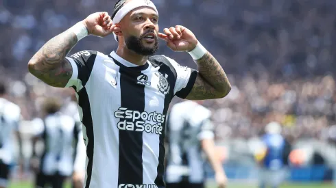 Impeachment de Augusto Melo: Presidente do Corinthians tem decisão de Memphis Depay após vazamento