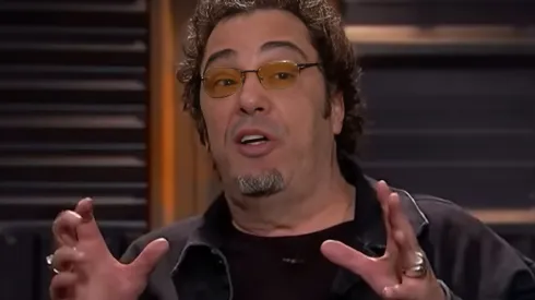 Casagrande não deixou passar batido o uso da imagem de Sócrtaes – Foto: Reprodução