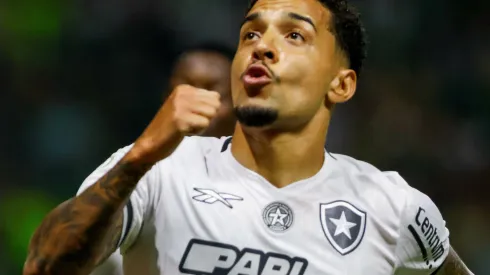 Gregore marcou gol em Palmeiras x Botafogo 
