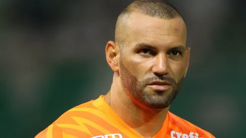 Weverton durante partida entre Palmeiras e Botafogo, no Allianz Parque, pelo Campeonato Brasileiro. 
