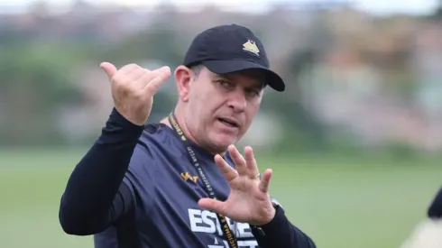 Cláudio Tencati está no Criciúma desde 2021.