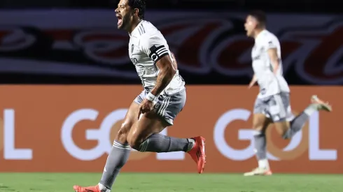 Hulk, durante partida contra o São Paulo, no Brasileirão (Foto: Marcello Zambrana/AGIF)
