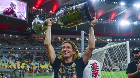 - Filipe Luís já soube que o Fla tem reforço contatado para 2025