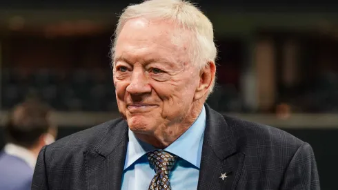 November 3, 2024, Atlanta, Georgia, USA: Dallas Cowboys owner Jerry Jones before the game against the Atlanta Falcons at Mercedes-Benz Stadium. Atlanta USA – ZUMAw109 20241103_fap_w109_017 Copyright: xDebbyxWongx
