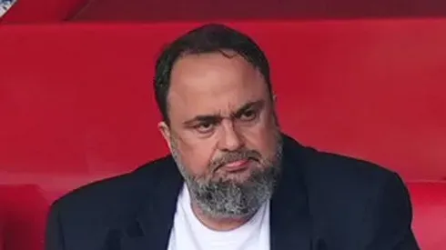 - Magnata bilionário