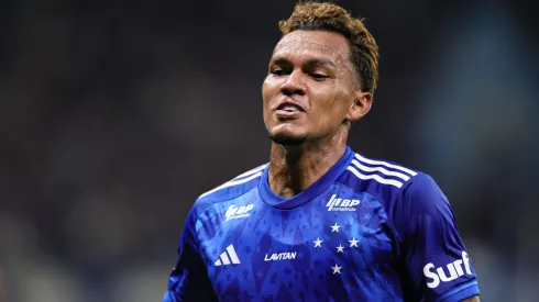 Veron não deve ficar - Foto: Gilson Lobo/AGIF.