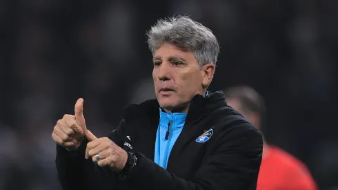 Renato durante partida contra o Timão, na Copa do Brasil.