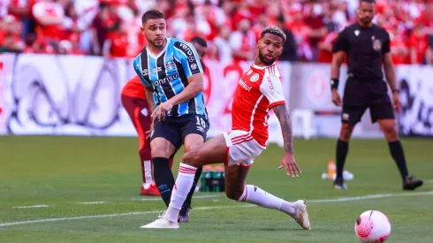 João Pedro é o atual titular da posição no elenco.