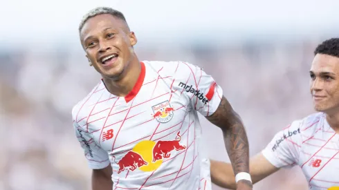 Bragantino encara o Criciúma pela 38ª rodada.