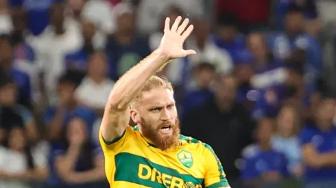 Pitta durante duelo contra o Cruzeiro. Foto: Gilson Lobo/AGIF