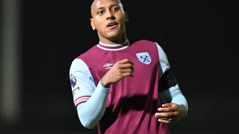 West Ham United U21, U 21 v Fulham U21 - Premier League 2 Luizao 6 West Ham participates in the Premier League 2 match between West Ham United and Fulham at Rush Green, Romford, on November 1, 2024. Stratford Greater London United Kingdom PUBLICATIONxNOTxINxFRA Copyright: xMIxNewsx originalFilename:fletcher-westhamu241101_npcOk.jpg