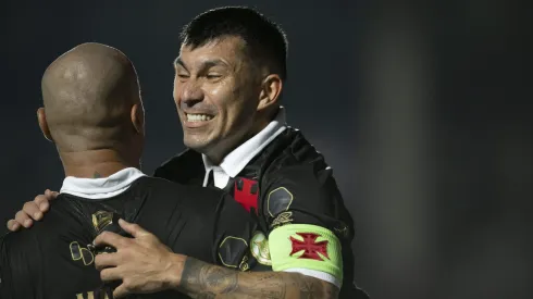 Vasco liberou Medel no ano passado – Foto: Agustin Marcarian – Pool/Getty Images.
