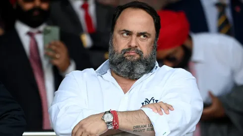 Evangelos Marinakis pode ver acordo com o São Paulo não sendo fechado – Foto: Michael Regan/Getty Images
