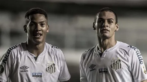 Kaiky, zagueiro do Almería, na época do Santos