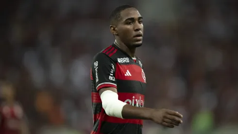 Lorran em partida pelo Flamengo, em 2024
