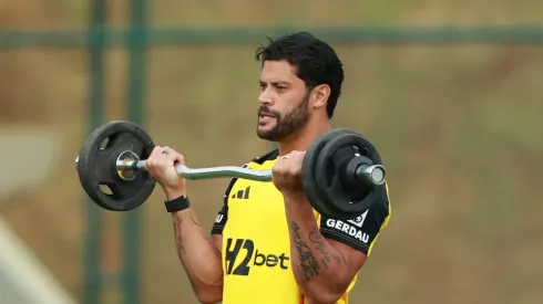 Hulk treinando durante a pré-temporada
